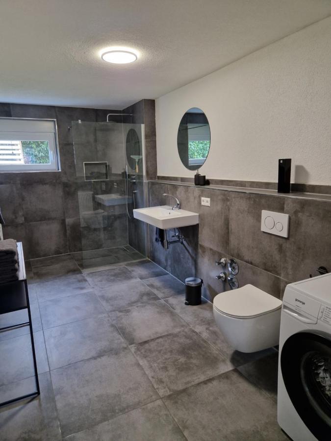 Ferienwohnung Am Schloss FDH Exteriör bild